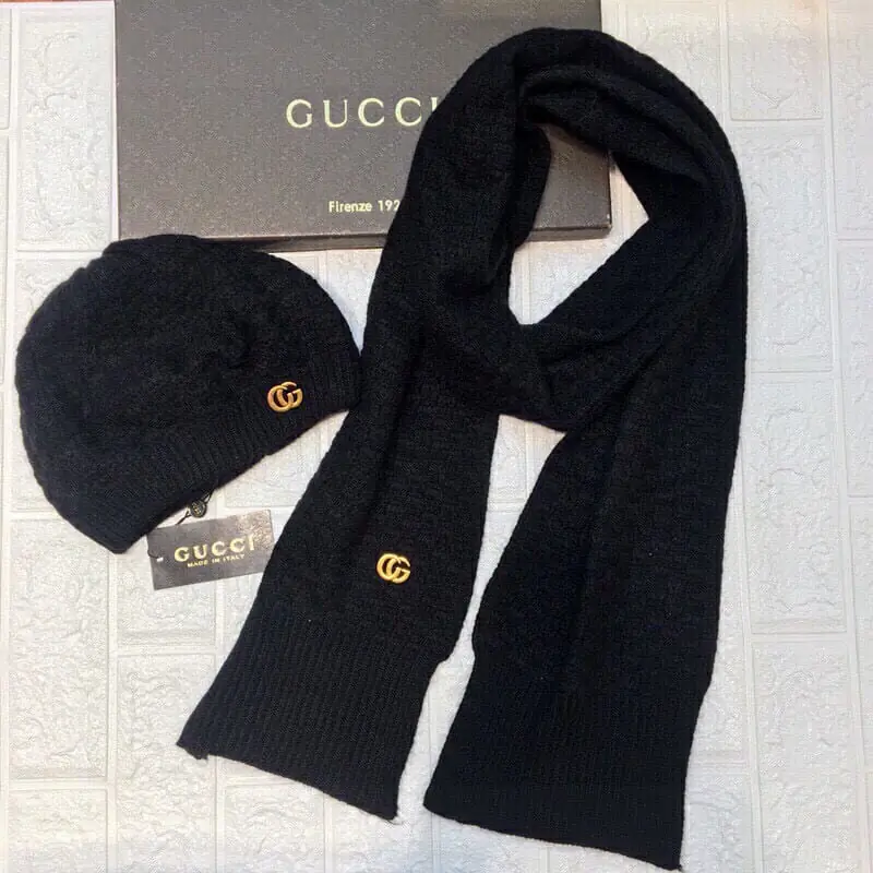 gucci hat and echapres set s_12651641